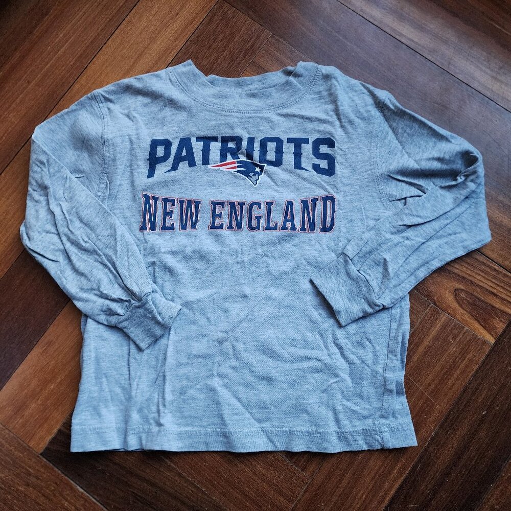 NFL New England Patriots Kids Long Sleeve Jersey Size Medium (5/6)